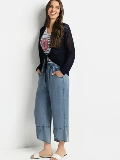 Ankle pull-on pant