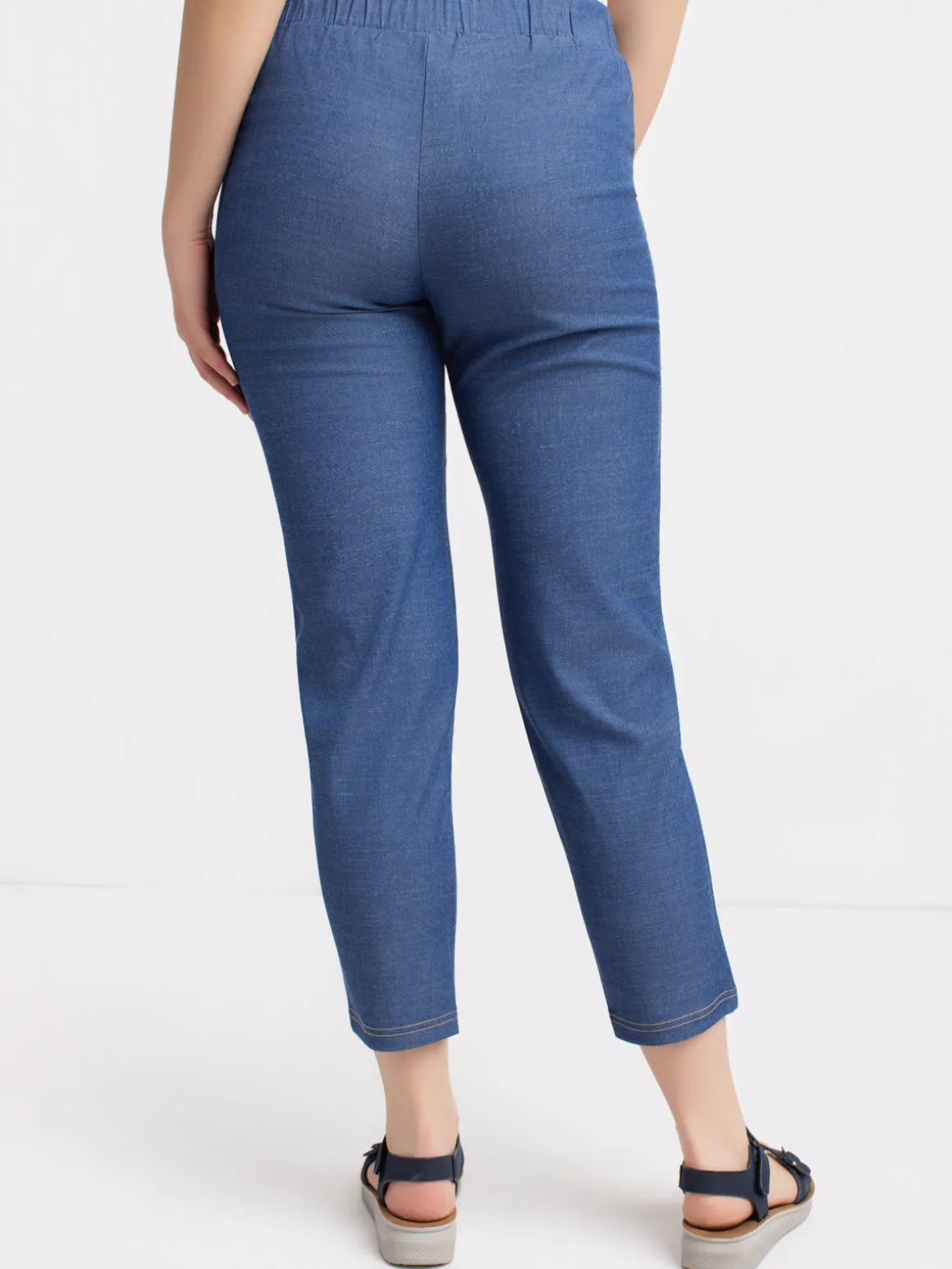 Comfortable fitted pants