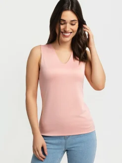 Fitted tank top