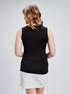 Fitted tank top