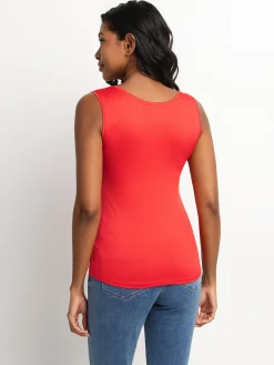 Fitted tank top
