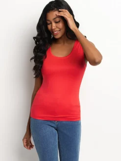 Fitted tank top