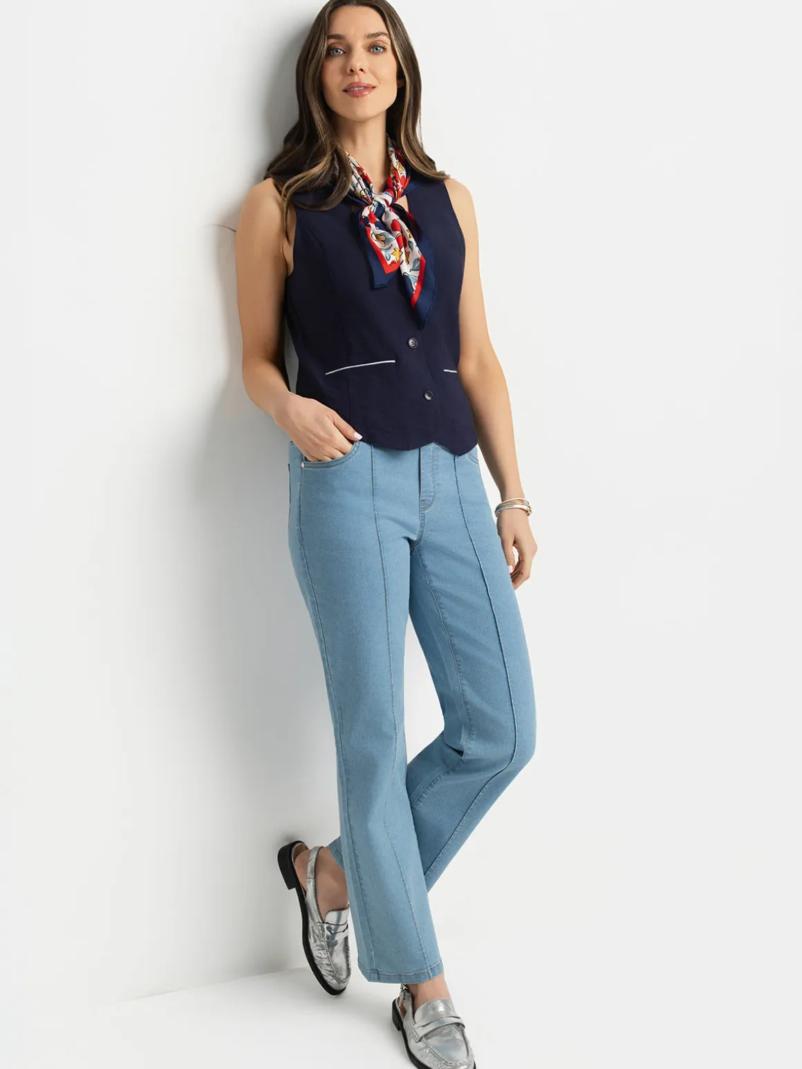 Flared-leg denim pants