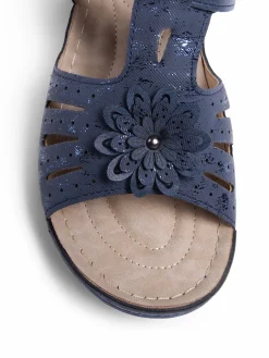 Heeled sandals