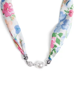 Infinity scarf