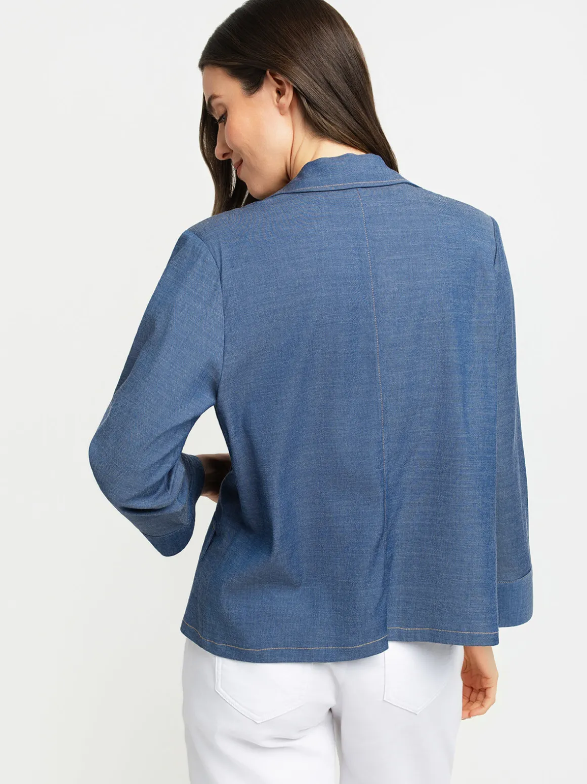 Knit semi-fitted vest