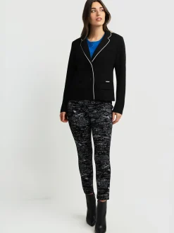 Knit semi-fitted vest