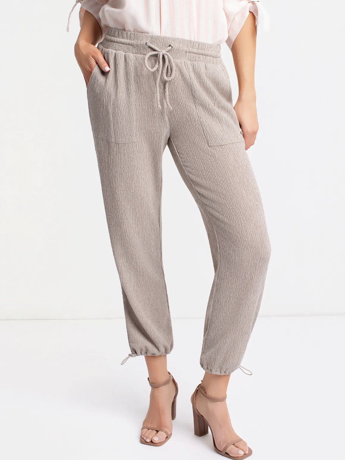 Knit skinny leg pull-on ankle pant