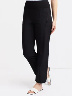 Lightweight pants with an elastic waistband
