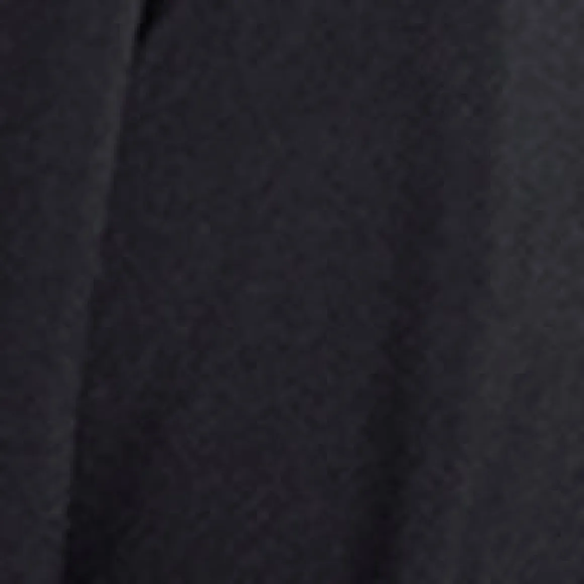 Long-sleeve semi-fitted blouse with buttons