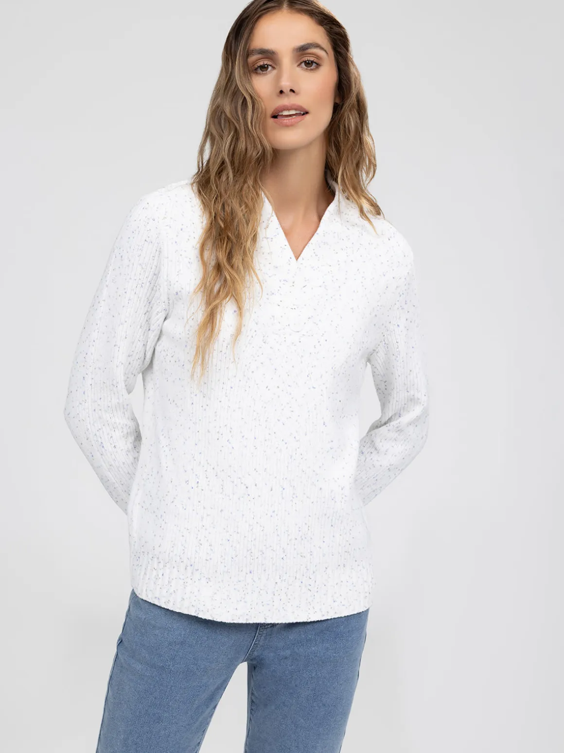 Long-sleeve sweater