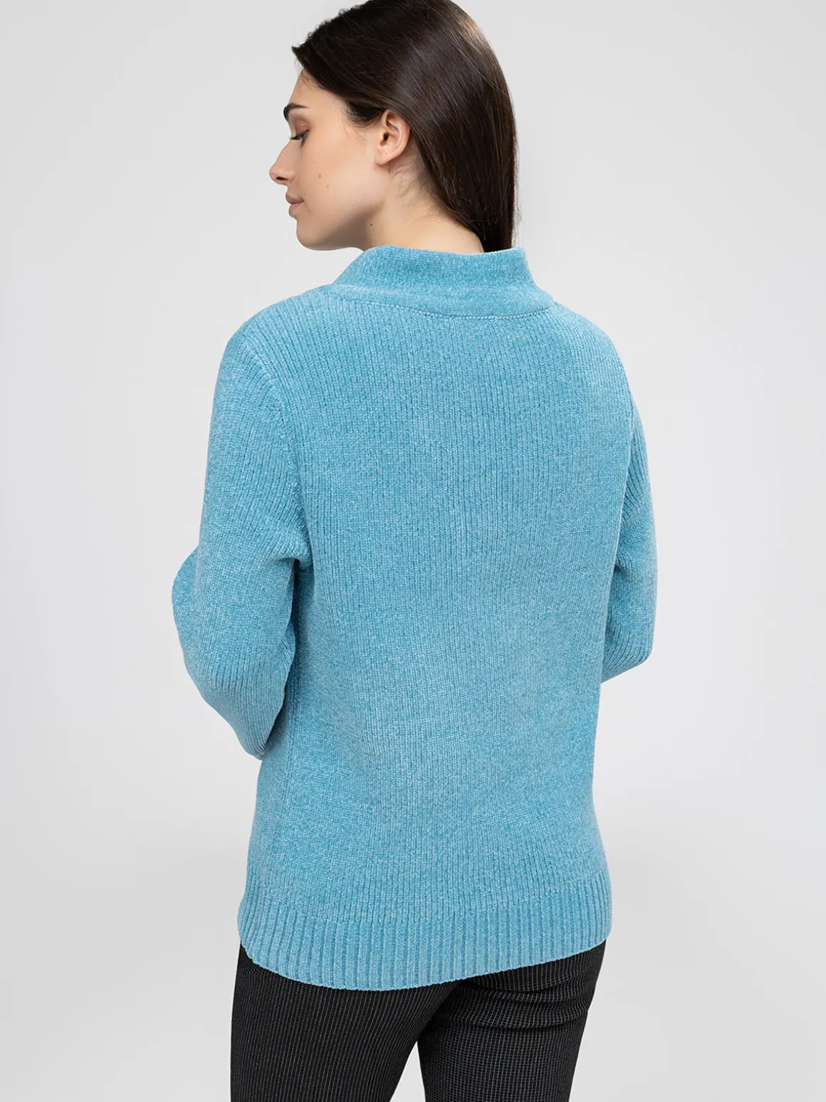 Long-sleeve sweater
