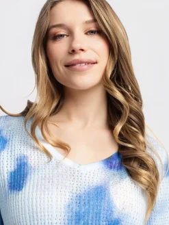 Long-sleeve sweater
