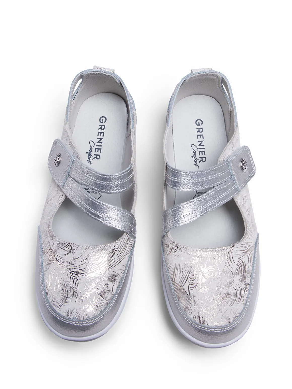 Low heel pumps