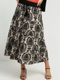 Maxi flared skirt