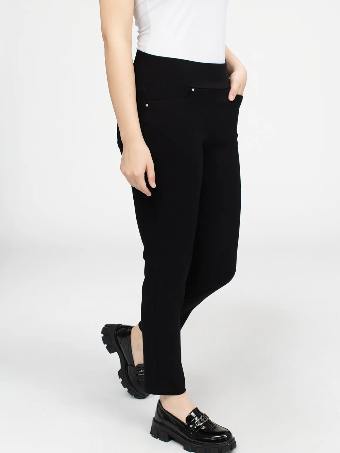 Narrow pull-on pant - Petite
