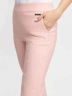 Narrow semi-fitted pull-on dress capri