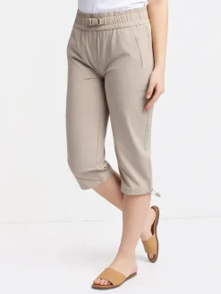 Pull-on capri