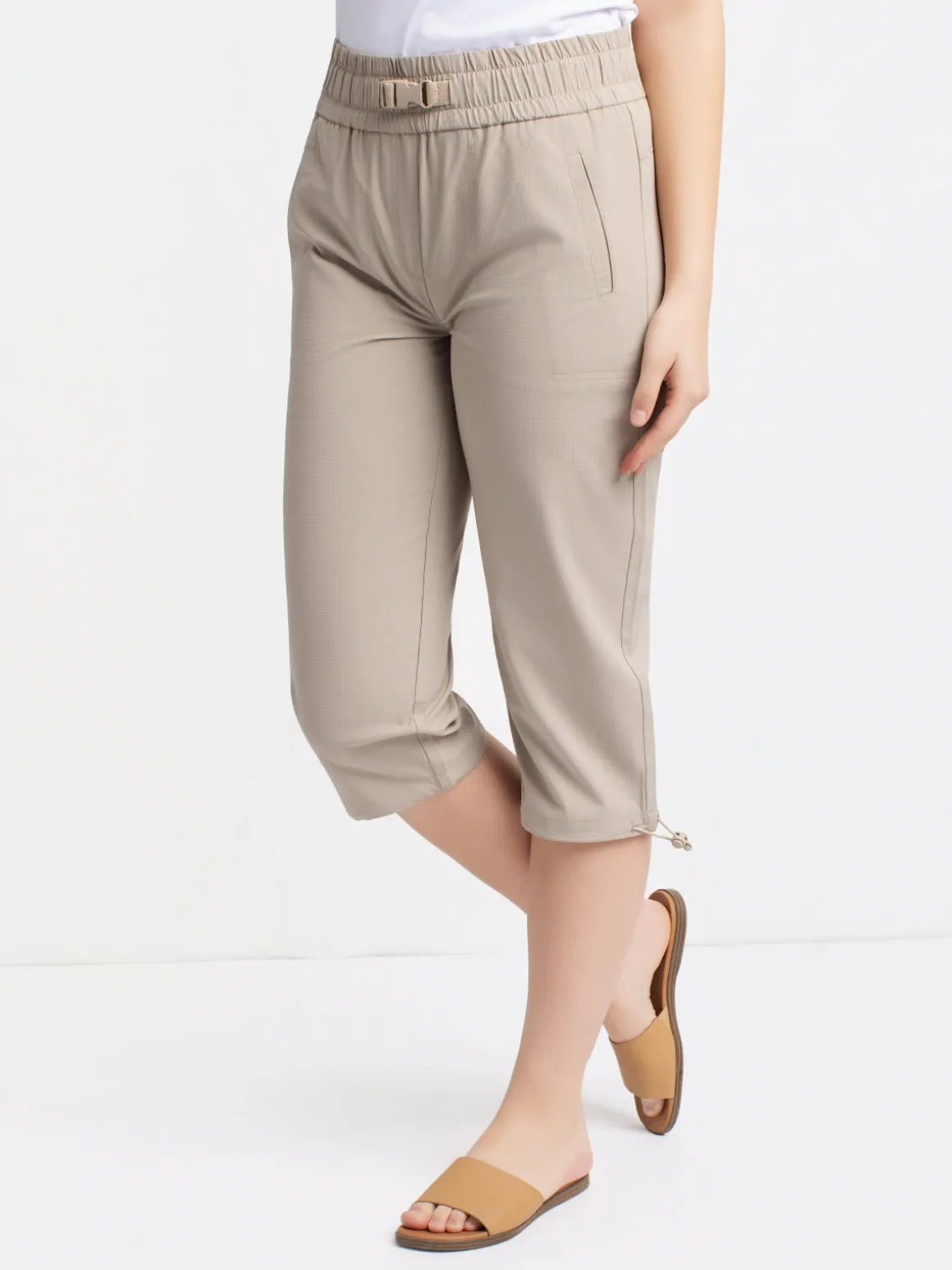 Pull-on capri