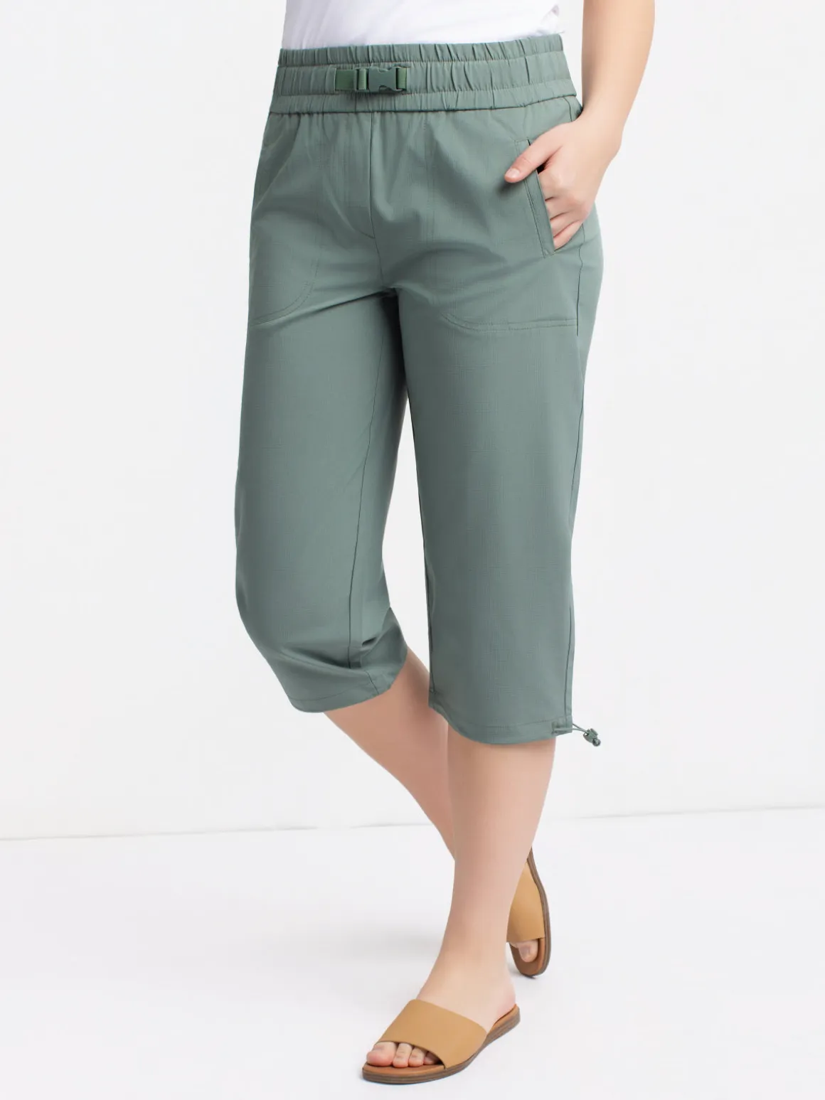 Pull-on capri