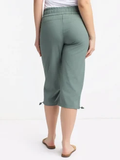 Pull-on capri