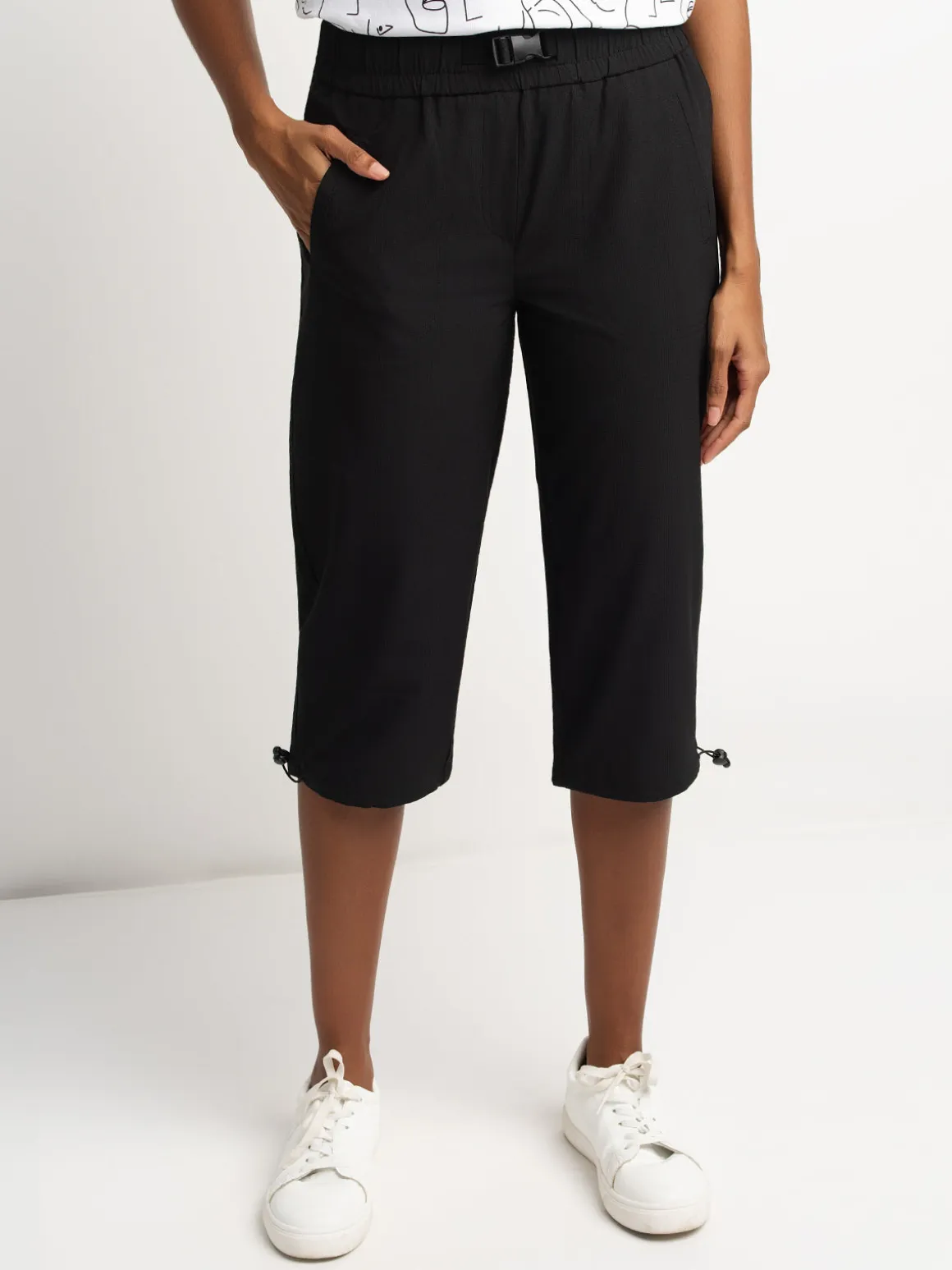 Pull-on capri