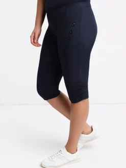 Pull-on capri