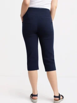 Pull-on capri