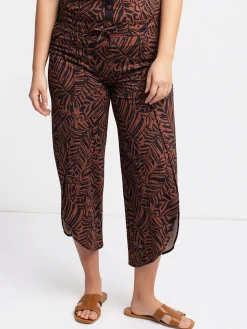 Pull-on cropped pants