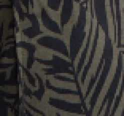 Pull-on cropped pants