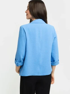 Semi-fitted blazer
