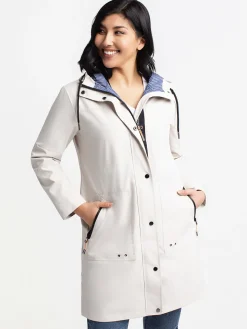 Semi-fitted long coat