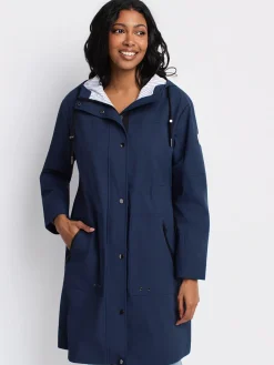Semi-fitted long coat