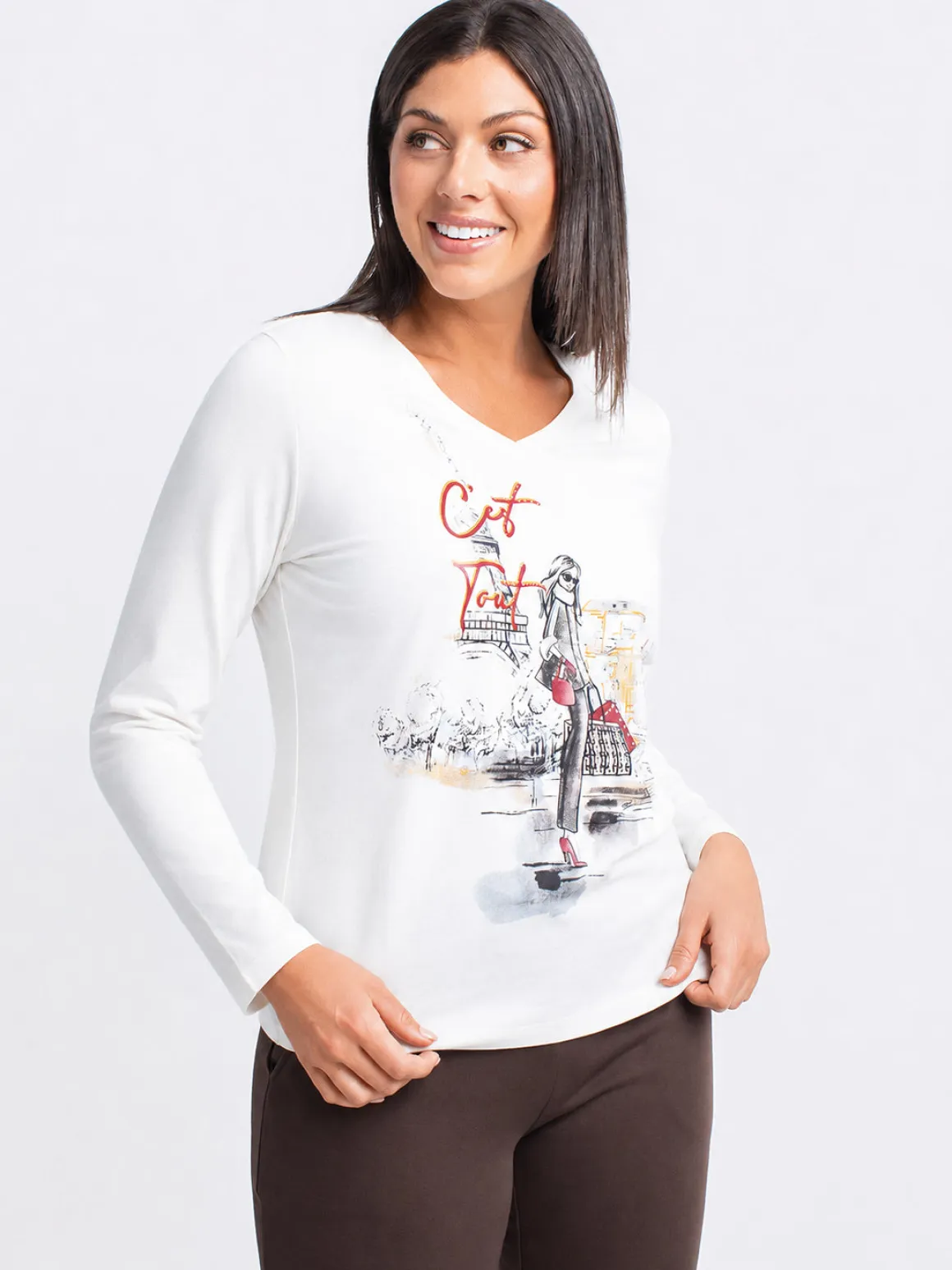 Semi-fitted long-sleeve sweater