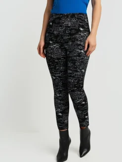 Semi-fitted pull-on pants