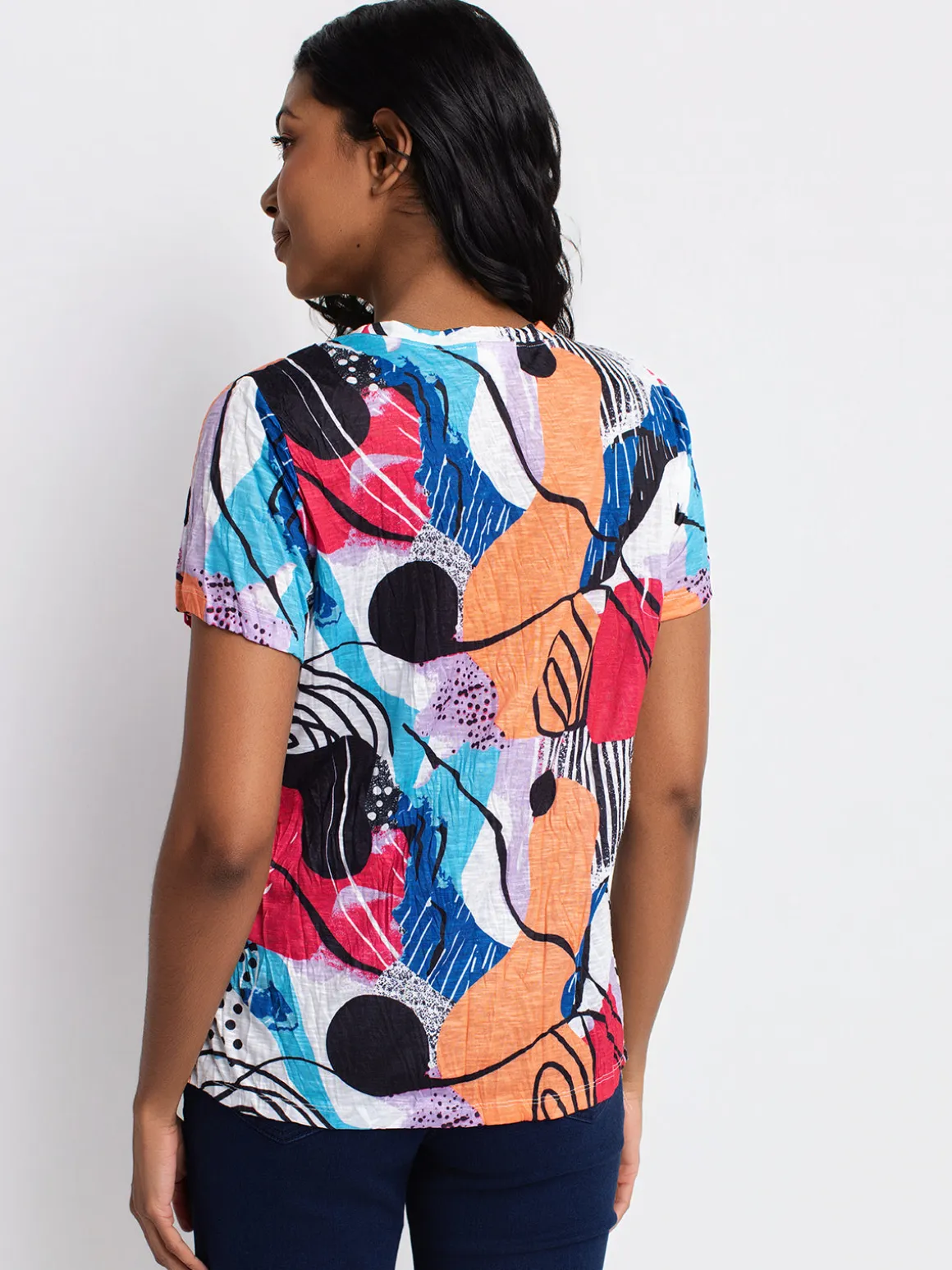 Semi-fitted short-sleeve T-shirt