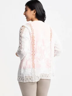 Semi-fitted 3/4 sleeve cardigan