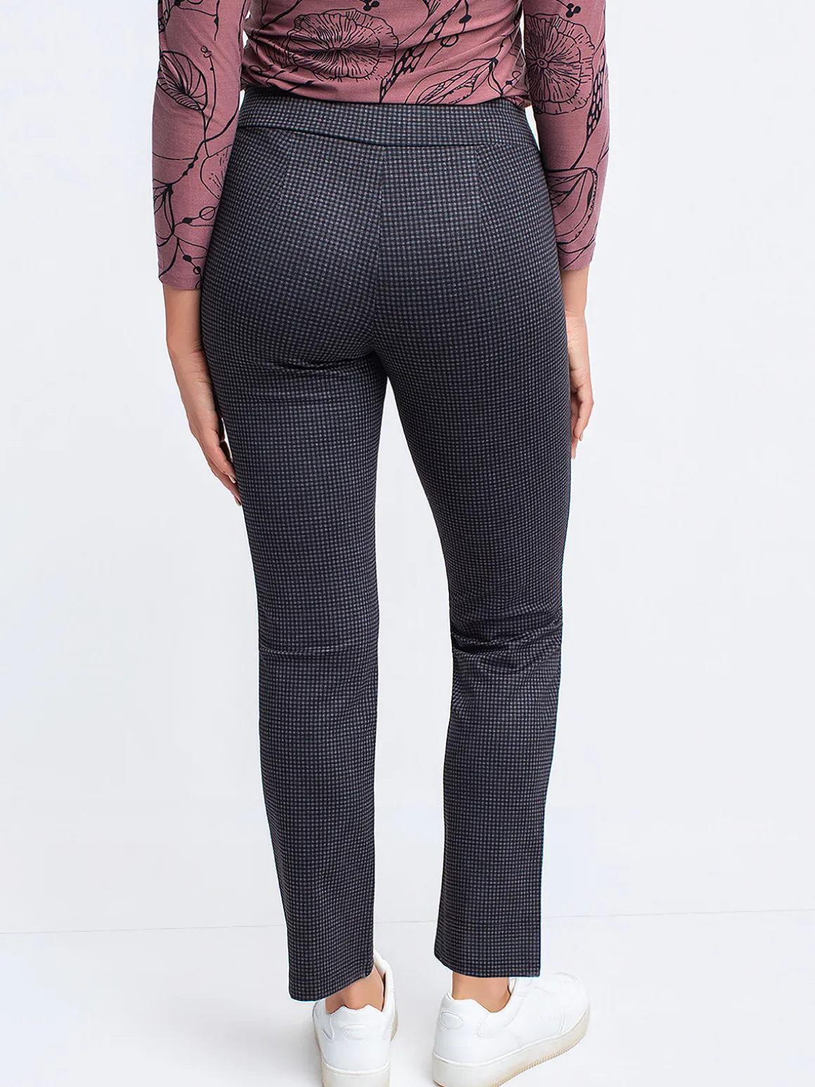 Semi-fitted straight pull-on pants - Petite