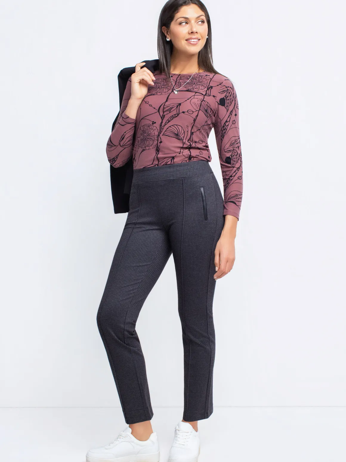 Semi-fitted straight pull-on pants - Petite
