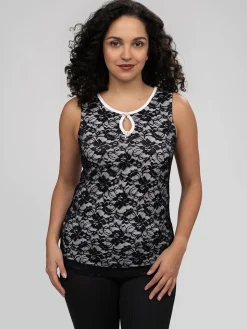 Semi-fitted tank top