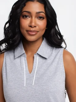 Semi-fitted tank top