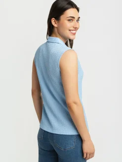 Semi-fitted tank top