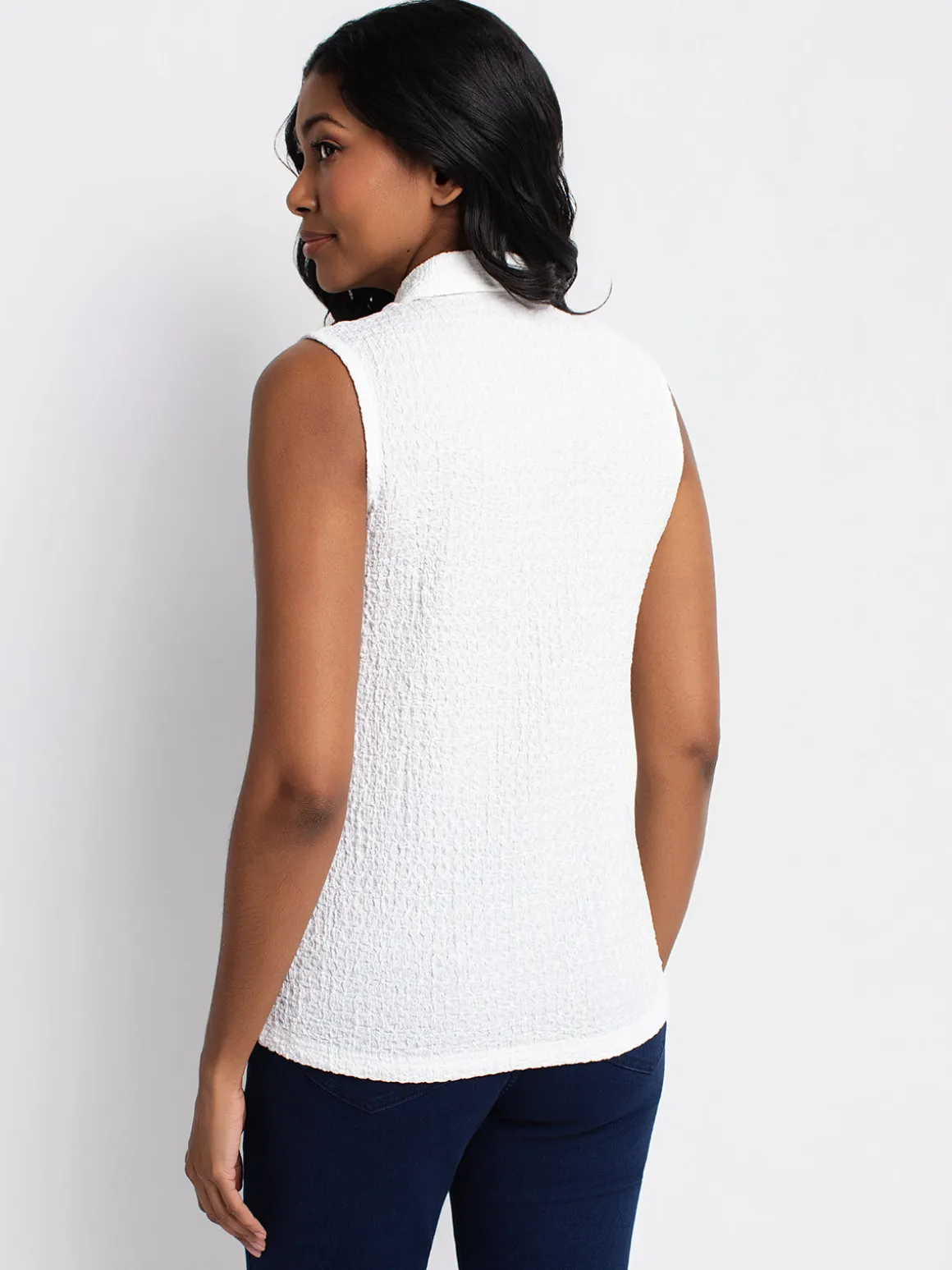 Semi-fitted tank top