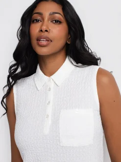Semi-fitted tank top