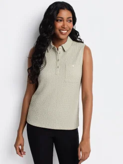 Semi-fitted tank top