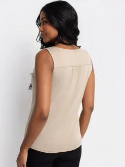 Semi-fitted tank top