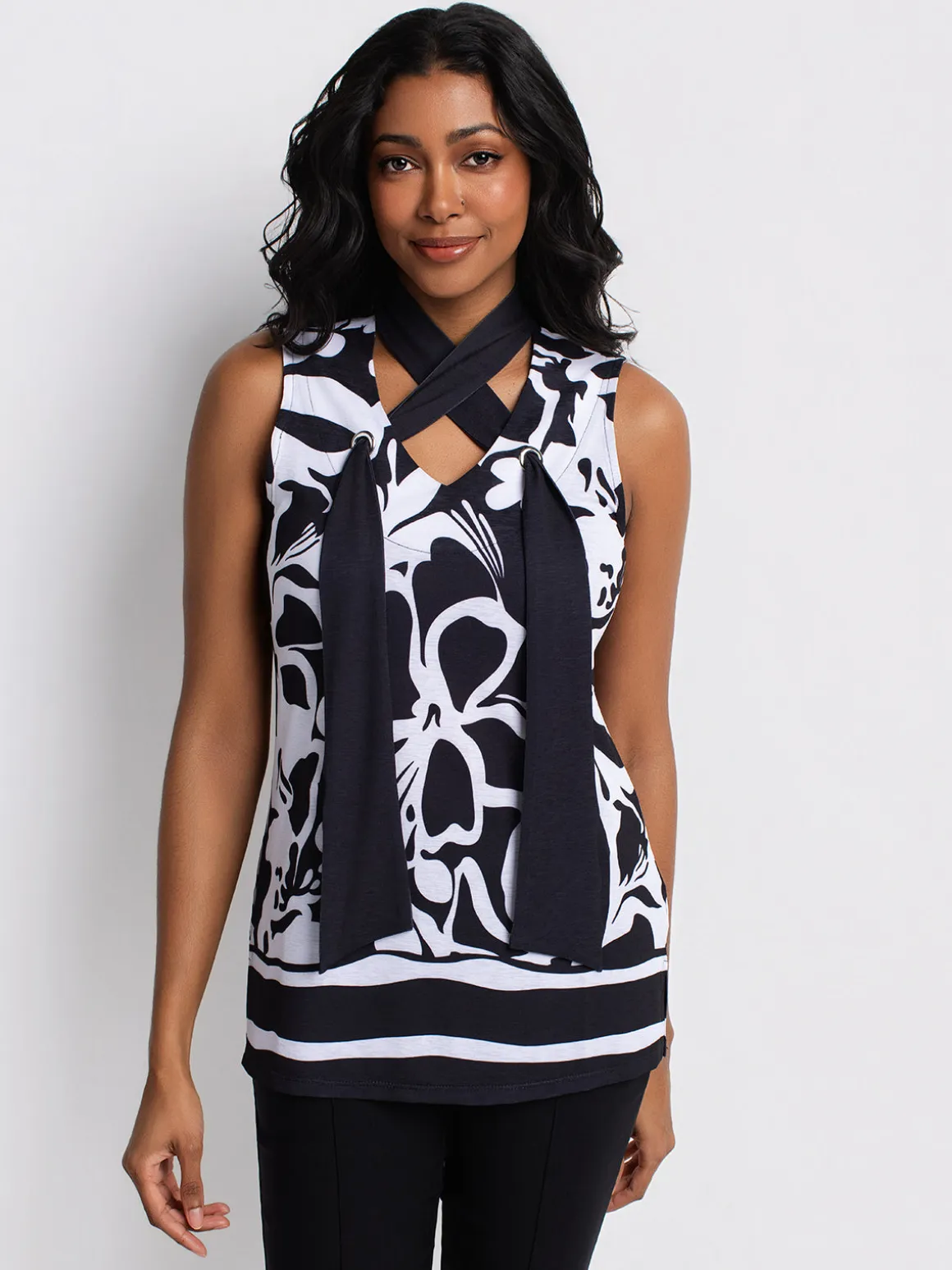 Semi-fitted tank top