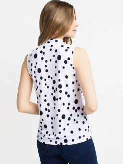 Semi-fitted tank top