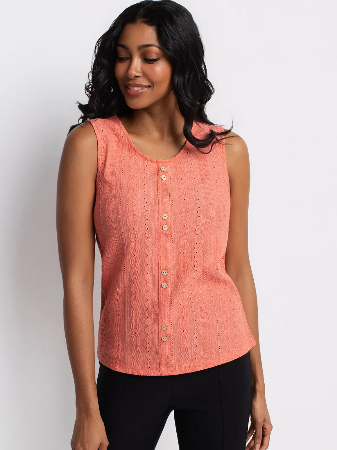 Semi-fitted tank top