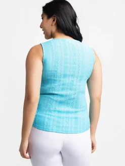 Semi-fitted tank top
